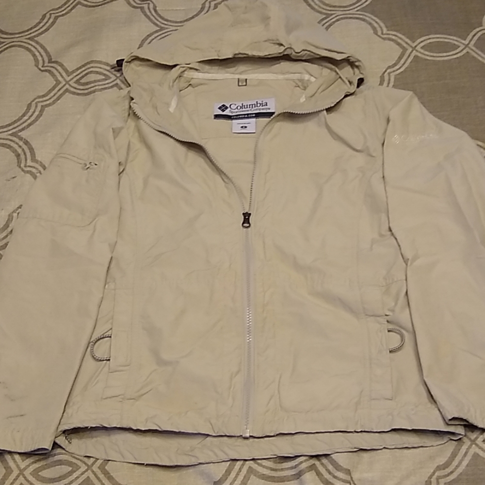 Columbia hooded jacket